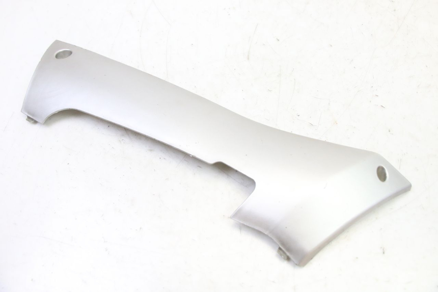 photo de LEFT LOWER FAIRING PEUGEOT KISBEE 4T 50 (2018 - 2022)