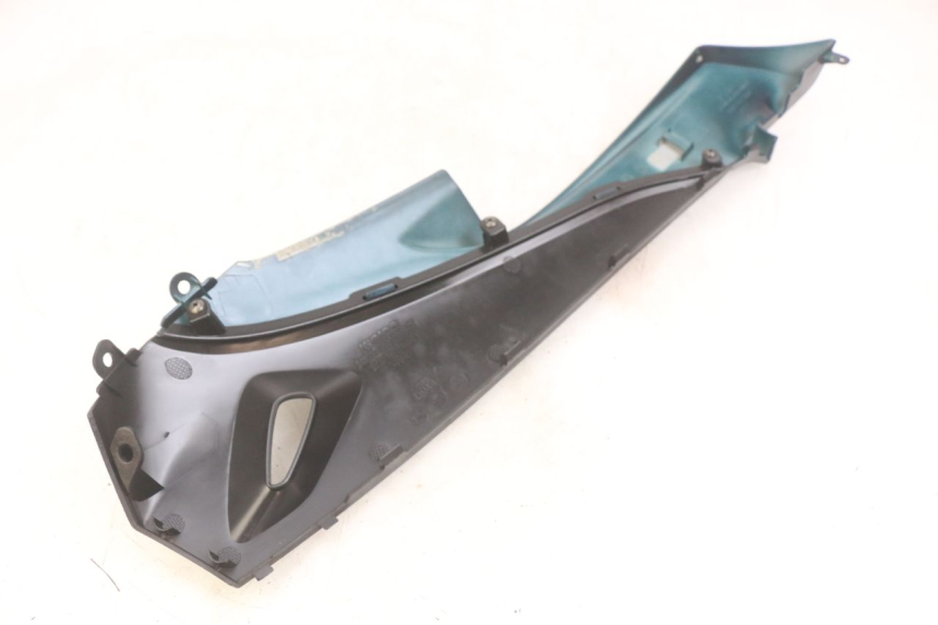 photo de LEFT LOWER FAIRING KYMCO AGILITY 16+ 4T 50 (2018 - 2023)