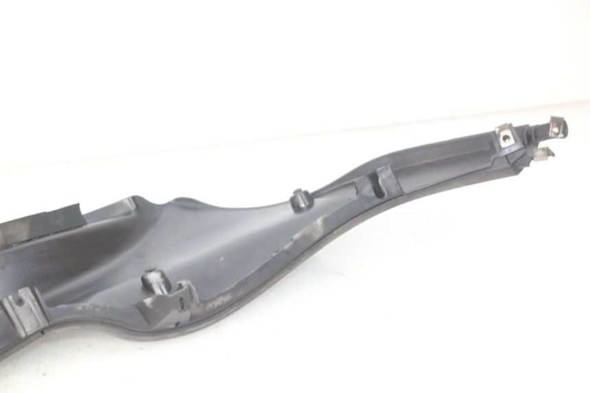 photo de LEFT LOWER FAIRING PIAGGIO MP3 LT 300 (2010 - 2016)