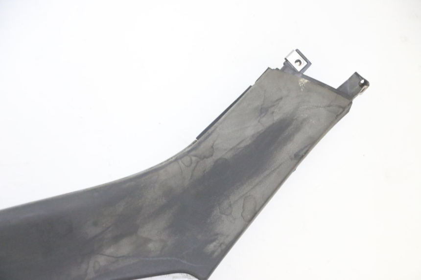 photo de LEFT LOWER FAIRING PIAGGIO MP3 LT 300 (2010 - 2016)