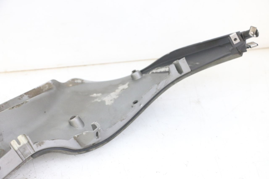photo de LEFT LOWER FAIRING PIAGGIO MP3 LT 300 (2010 - 2016)