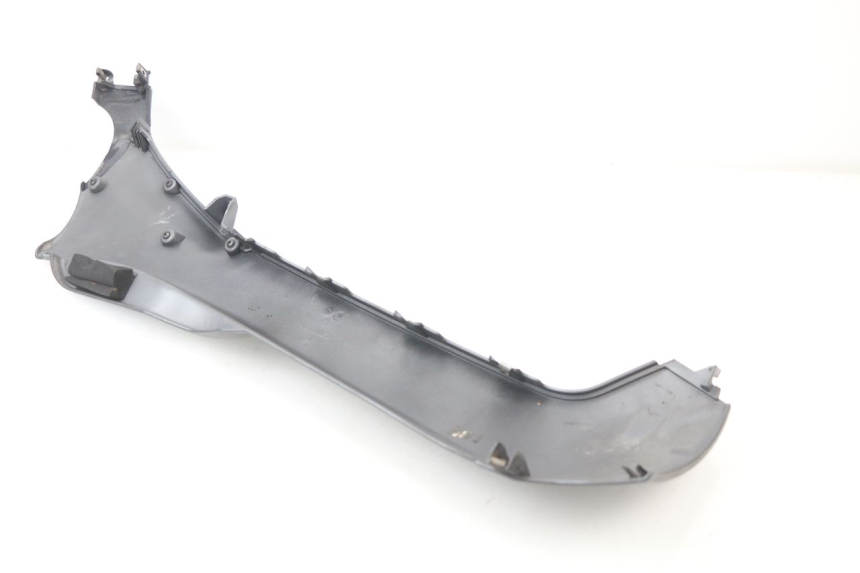 photo de LEFT LOWER FAIRING PIAGGIO MP3 500 (2011 - 2015)