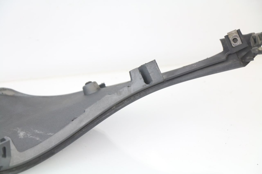 photo de LEFT LOWER FAIRING PIAGGIO MP3 500 (2011 - 2015)