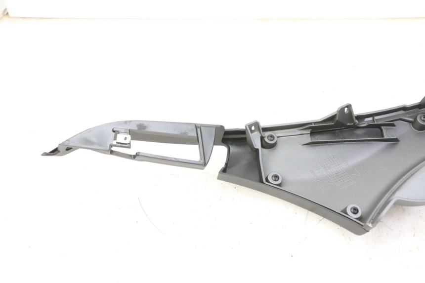 photo de LEFT BELLY PANEL PIAGGIO MP3 500 (2014 - 2016)