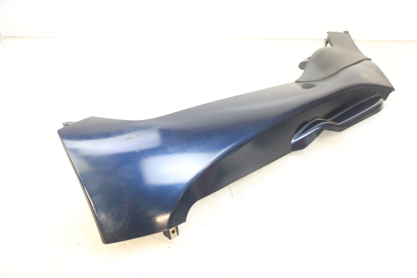 photo de LEFT BELLY PANEL PIAGGIO MP3 RL 250 (2007 - 2010) - Additional view of the item