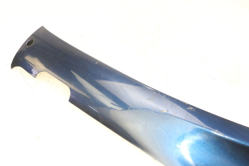 photo de LEFT BELLY PANEL JM MOTORS OLDIES GT 4T 50 (2018 - 2025) - Fixing points details