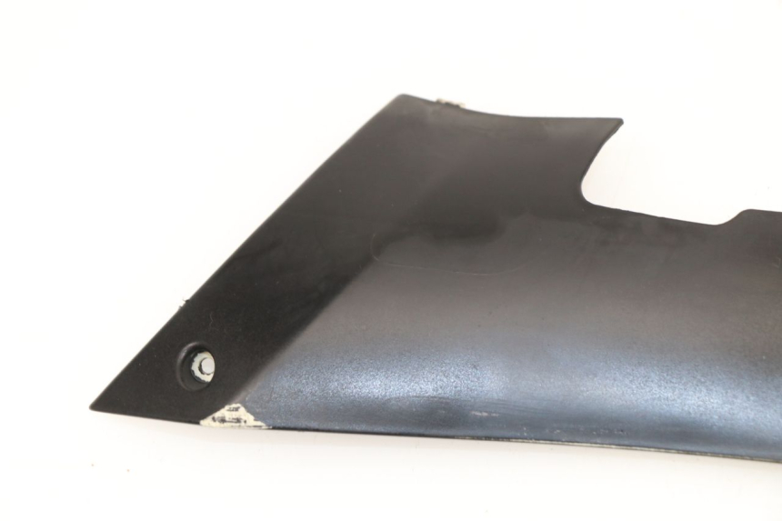 photo de LEFT LOWER FAIRING PEUGEOT KISBEE 4T 50 (2010 - 2017)