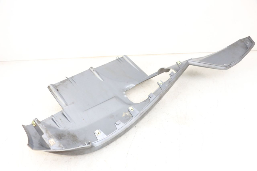 photo de LEFT LOWER FAIRING PEUGEOT SATELIS 125 (2006 - 2009)