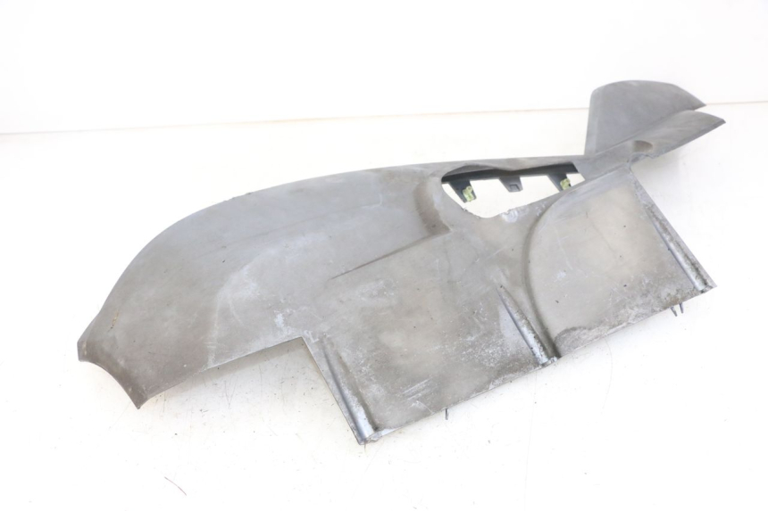 photo de LEFT LOWER FAIRING PEUGEOT SATELIS 125 (2006 - 2009)