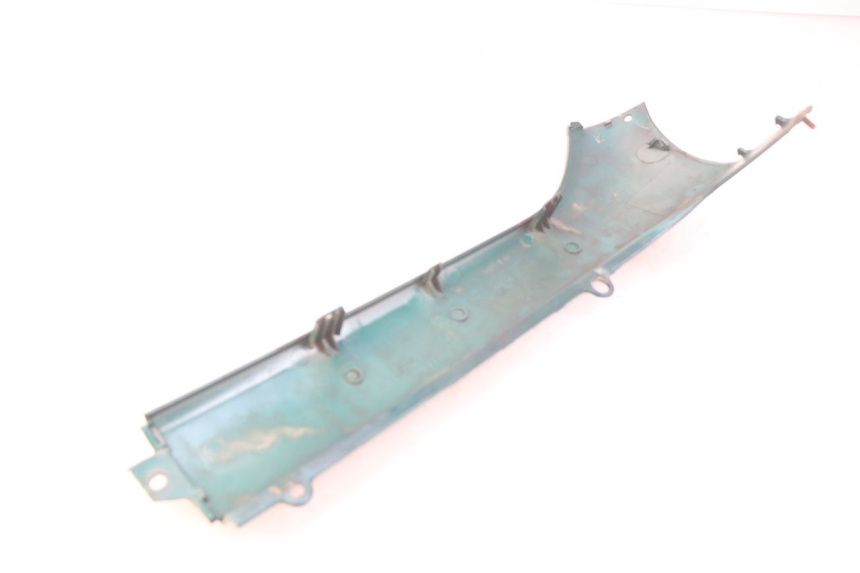 photo de LEFT LOWER FAIRING PEUGEOT SV 125 (1991 - 1994)