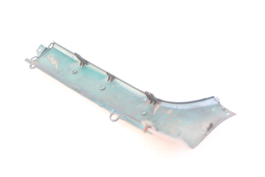 photo de LEFT LOWER FAIRING PEUGEOT SV 125 (1991 - 1994)
