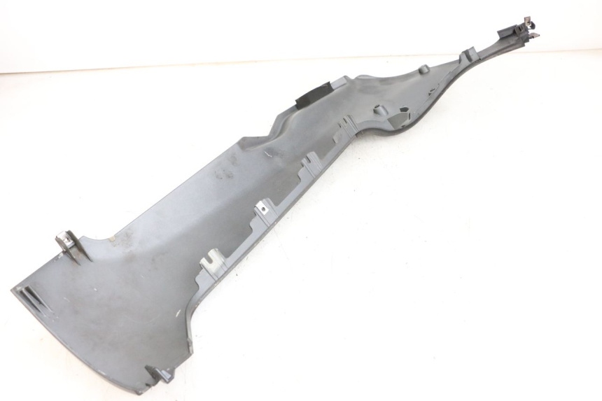 photo de LEFT LOWER FAIRING PIAGGIO MP3 500 (2011 - 2015)