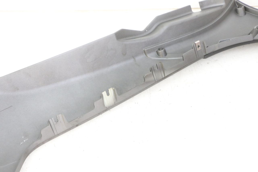 photo de LEFT BELLY PANEL PIAGGIO MP3 500 (2014 - 2016)