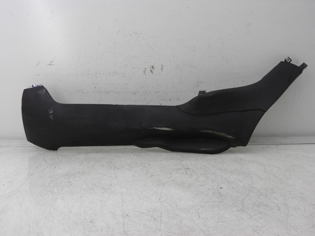 photo de LEFT LOWER FAIRING PIAGGIO MP3 125 (2006 - 2014)