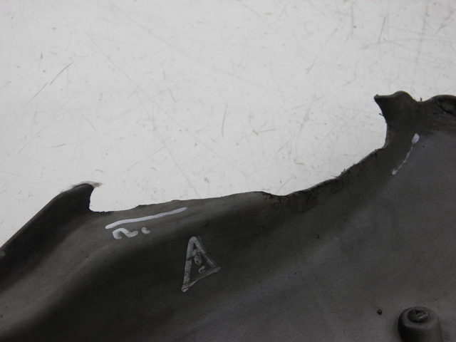 photo de LEFT BELLY PANEL PIAGGIO MP3 RL 125 (2006 - 2014)