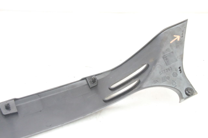 photo de LEFT BELLY PANEL PIAGGIO VESPA GRANTURISMO 125 (2003 - 2007)