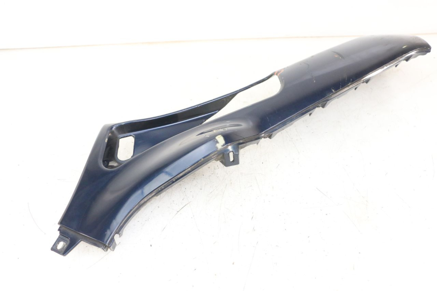 photo de LEFT LOWER FAIRING PIAGGIO XEVO - X EVO 125 (2007 - 2016)