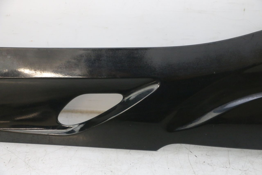 photo de LEFT BELLY PANEL DAELIM S1 125 (2007 - 2016) - Detailed visual inspection