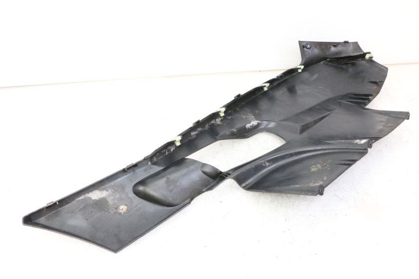 photo de LEFT BELLY PANEL PEUGEOT SATELIS 125 (2013 - 2018)