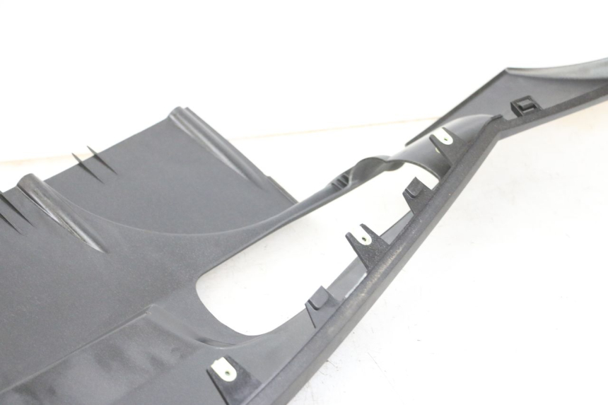 photo de LEFT BELLY PANEL PEUGEOT SATELIS 125 (2013 - 2018)