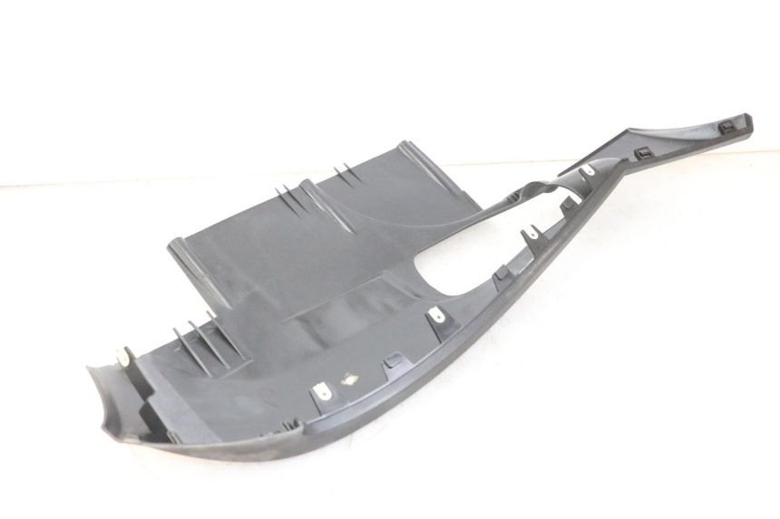 photo de LEFT BELLY PANEL PEUGEOT SATELIS 125 (2013 - 2018)