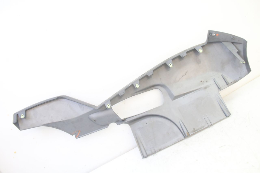 photo de LEFT BELLY PANEL PEUGEOT SATELIS 250 (2006 - 2012)