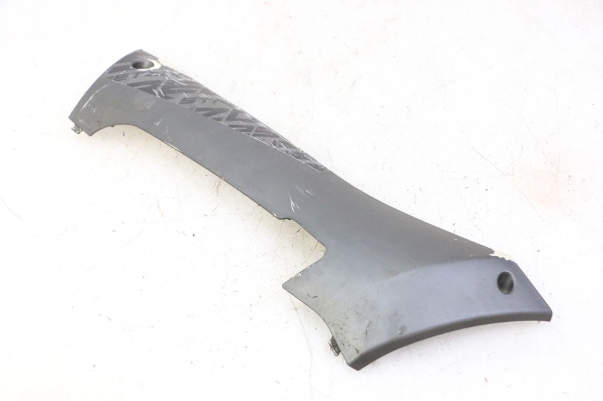photo de LEFT BELLY PANEL PEUGEOT STREETZONE I 2T 50 (2018 - 2020)