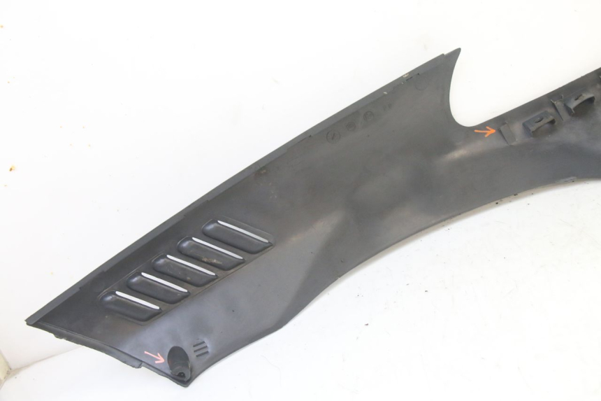 photo de LEFT BELLY PANEL PIAGGIO SUPER LX 125 (2000 - 2003)