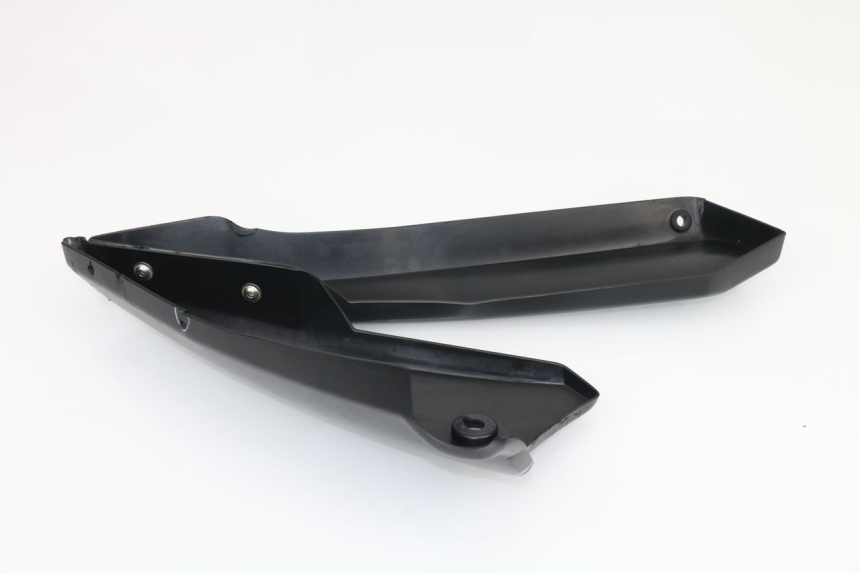 photo de LEFT BELLY PANEL SUZUKI GSR 750 (2011 - 2017)