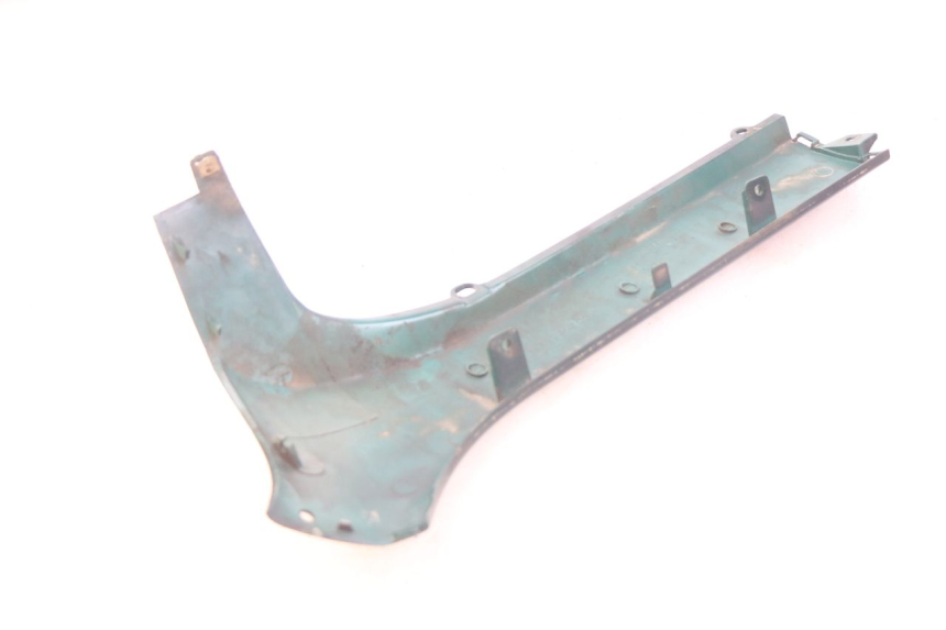 photo de LEFT LOWER FAIRING PEUGEOT SV 125 (1991 - 1994)