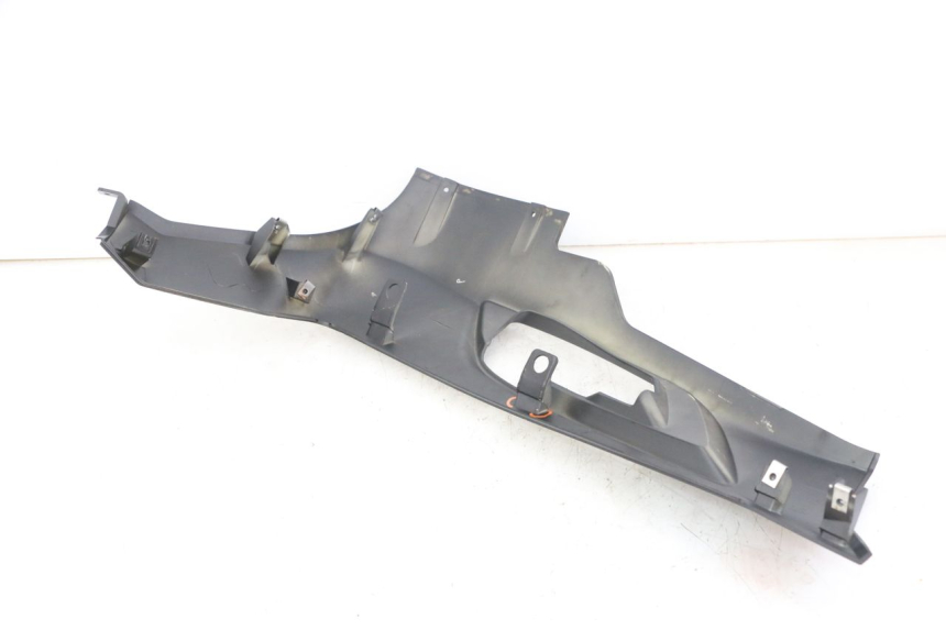 photo de LEFT LOWER FAIRING APRILIA SXR 50 (2021 - 2023)