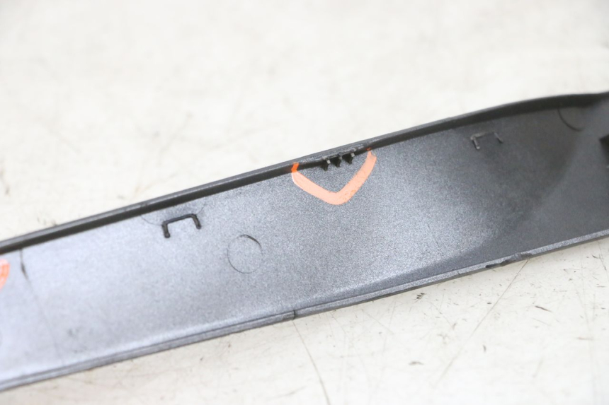 photo de LEFT BELLY PANEL YAMAHA TRICITY 300 (2020 - 2024) - Product overview