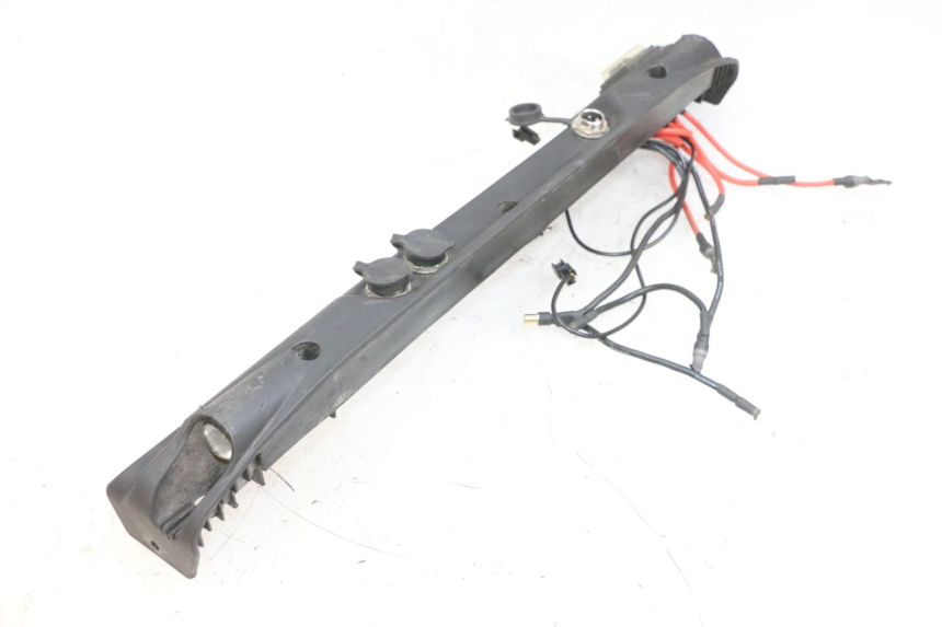 photo de LEFT LOWER FRAME DUALTRON VICTOR LIMITED 1