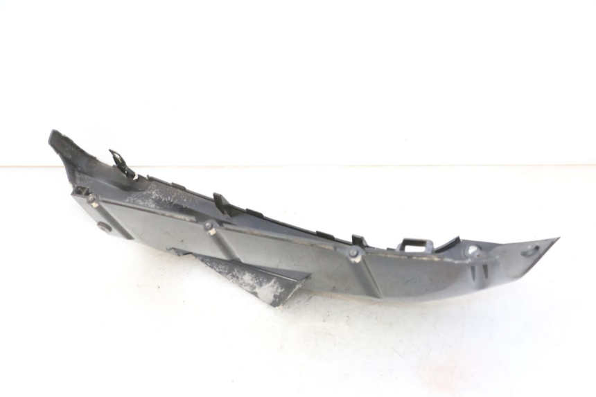 photo de LEFT BELLY PANEL PEUGEOT VIVACITY NEW 4T 50 (2008 - 2017)