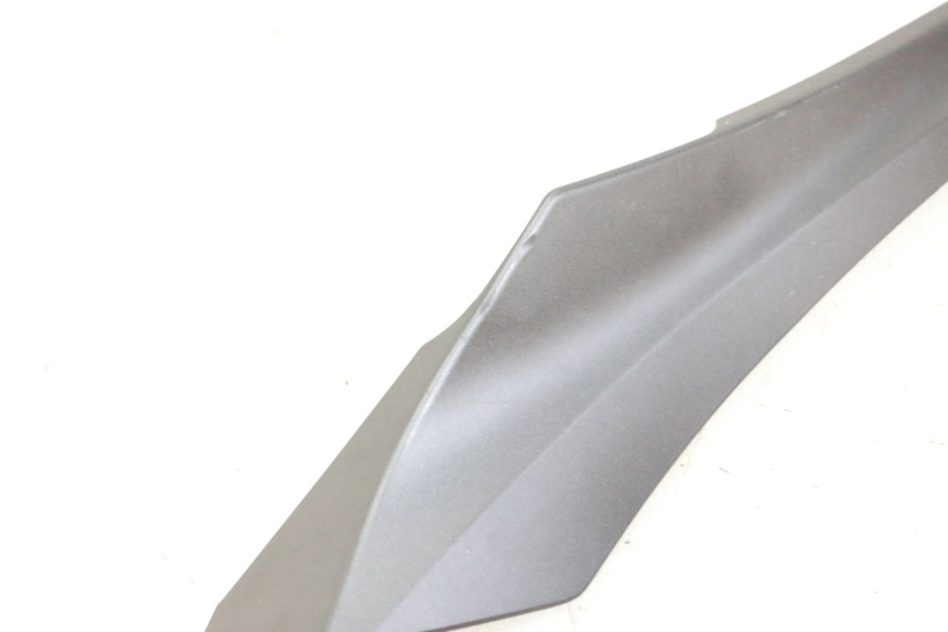 photo de LEFT BELLY PANEL YAMAHA XMAX X-MAX 125 (2021 - 2025)