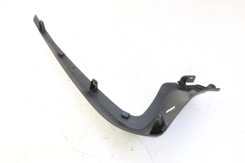 photo de LEFT BELLY PANEL YAMAHA X-MAX XMAX 125 (2010 - 2014)