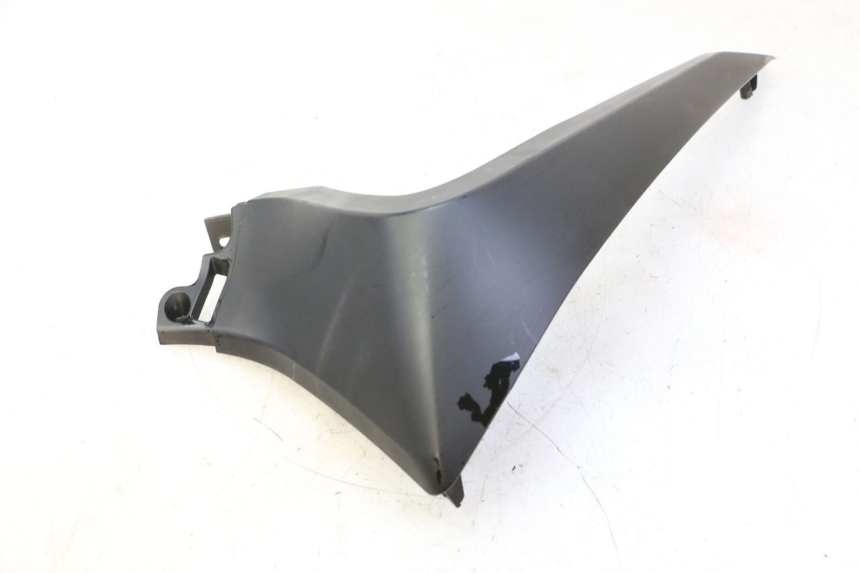 photo de LEFT BELLY PANEL YAMAHA X-MAX XMAX 125 (2010 - 2014)