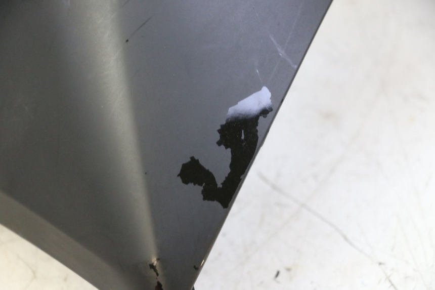 photo de LEFT BELLY PANEL YAMAHA X-MAX XMAX 125 (2010 - 2014)