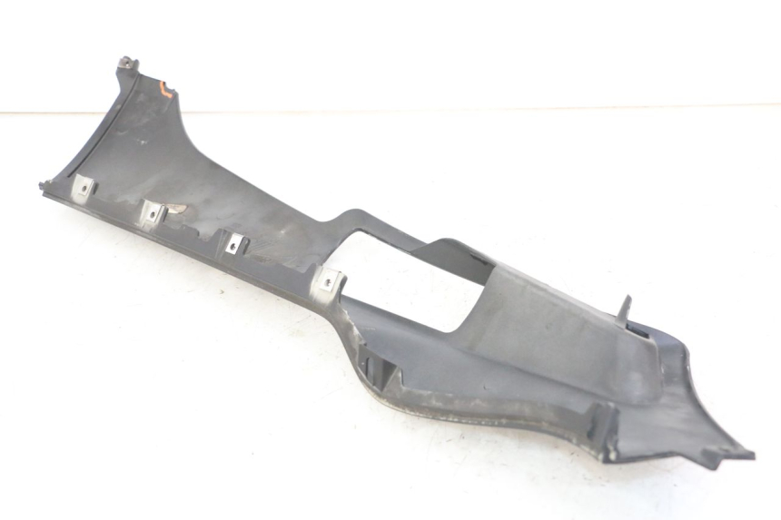 photo de LEFT LOWER FAIRING PIAGGIO XEVO - X EVO 125 (2007 - 2016)