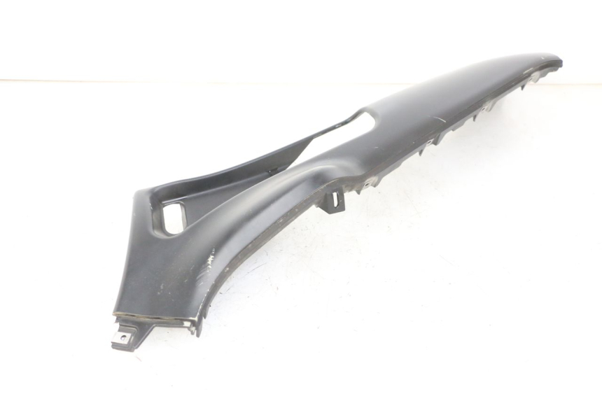 photo de LEFT LOWER FAIRING PIAGGIO XEVO - X EVO 125 (2007 - 2016)