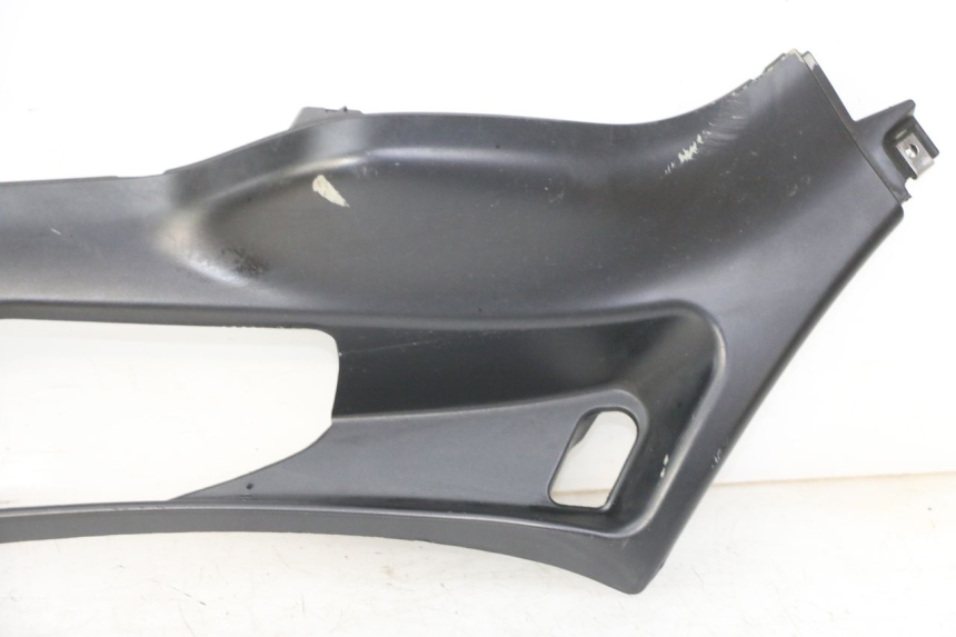 photo de LEFT LOWER FAIRING PIAGGIO XEVO - X EVO 125 (2007 - 2016)