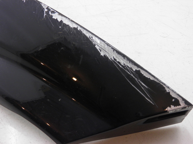 photo de LEFT BELLY PANEL YAMAHA YP MAJESTY 125 (2002 - 2006)