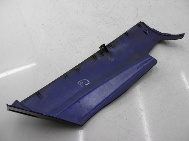 photo de LEFT BELLY PANEL YAMAHA YP MAJESTY 125 (2007 - 2010)