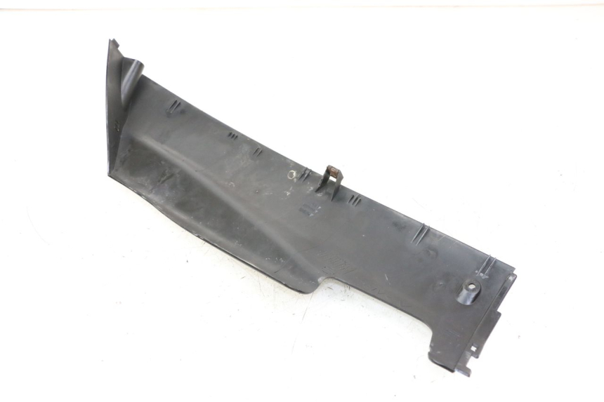 photo de LEFT BELLY PANEL YAMAHA YP MAJESTY 125 (2007 - 2010)