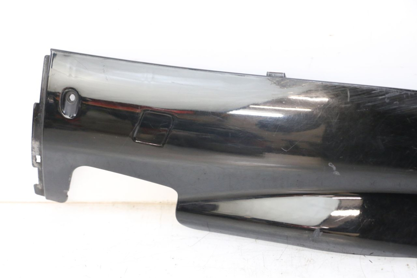 photo de LEFT BELLY PANEL YAMAHA YP MAJESTY 125 (2007 - 2010)