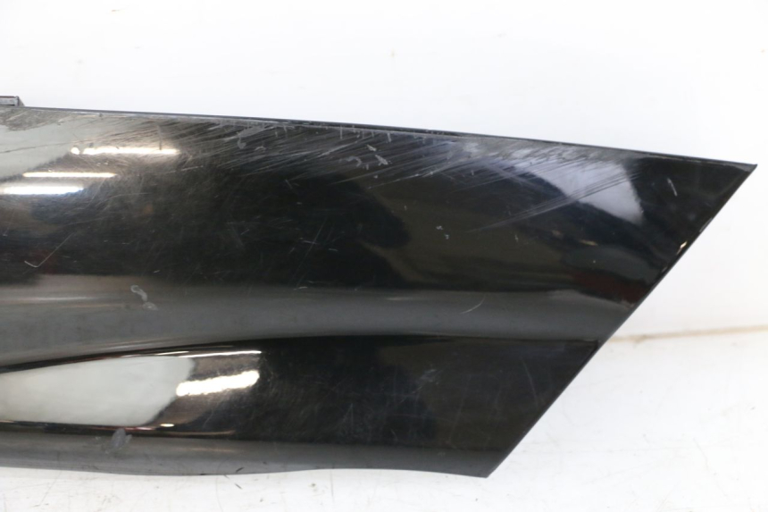 photo de LEFT BELLY PANEL YAMAHA YP MAJESTY 125 (2007 - 2010)