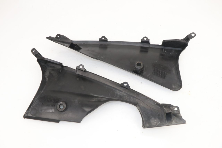 photo de LOWER BODY SHELL HONDA FES S-WING SWING ABS 125 (2007 - 2015)