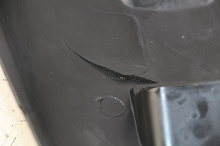 photo de LOWER PART OF THE BODY KYMCO AGILITY 16+ 4T 50 (2018 - 2023)