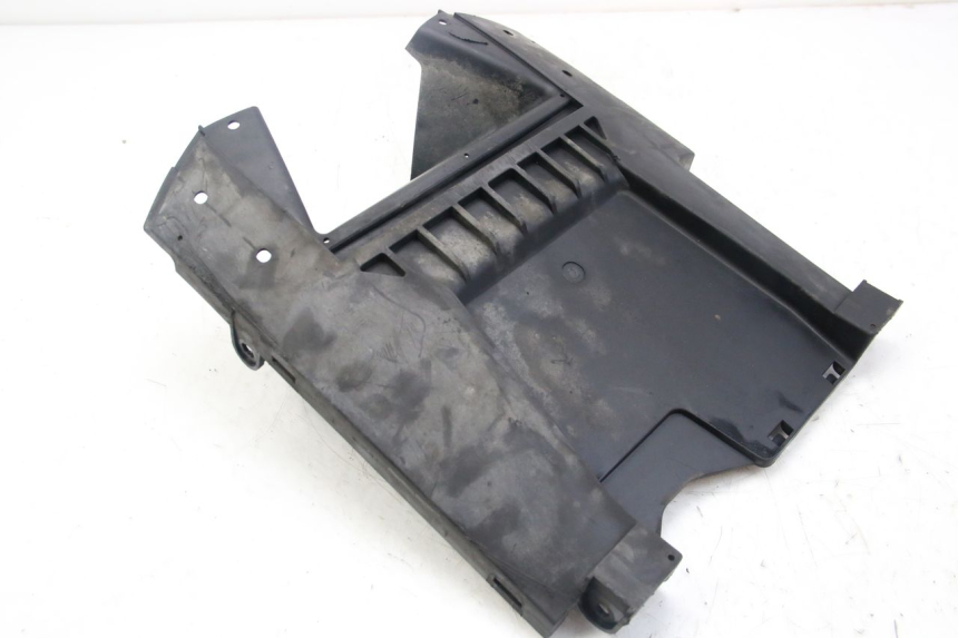 photo de LOWER BODY SHELL KYMCO DINK STREET 125 (2009 - 2014)