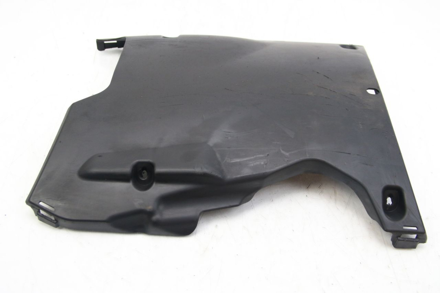 photo de LOWER PART OF THE BODY PEUGEOT KISBEE 2T 50 (2018 - 2022)